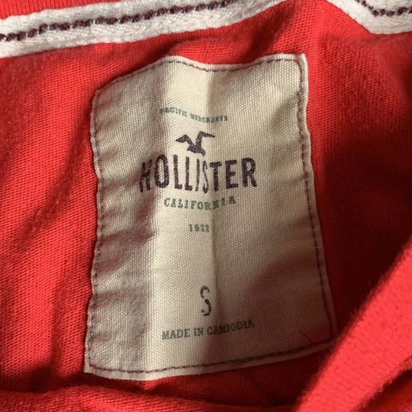 2 womens hollister shirts - Picture 5 of 5